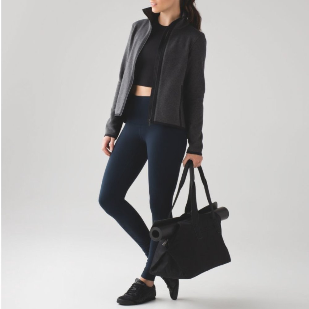 *SOLD* Lululemon Gray Black High Low Zip Up Fleece Jacket Size 6